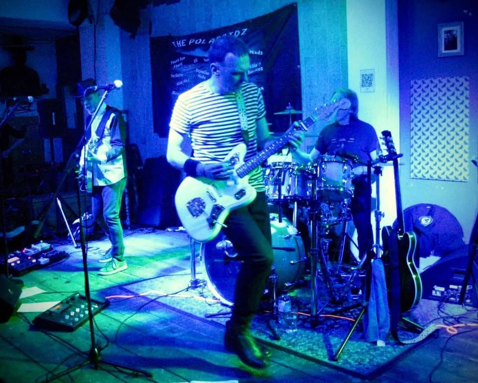 🎤 The Polaroidz playing at the Kings Arms, Bedford - Original Event Image | Adults, Entertainment, Food/Drink, Free Entry, Indoor, Music, Nightlife, Pubs / Restaurants, Rainy Days, Social | Suitable for: Adults Only, Toilets 🎤 The Polaroidz playing at the Kings Arms, Bedford - September 06, 2025 09:00 PM at The Kings Arms, 24 St Mary's Street, Bedford, MK42 0AS