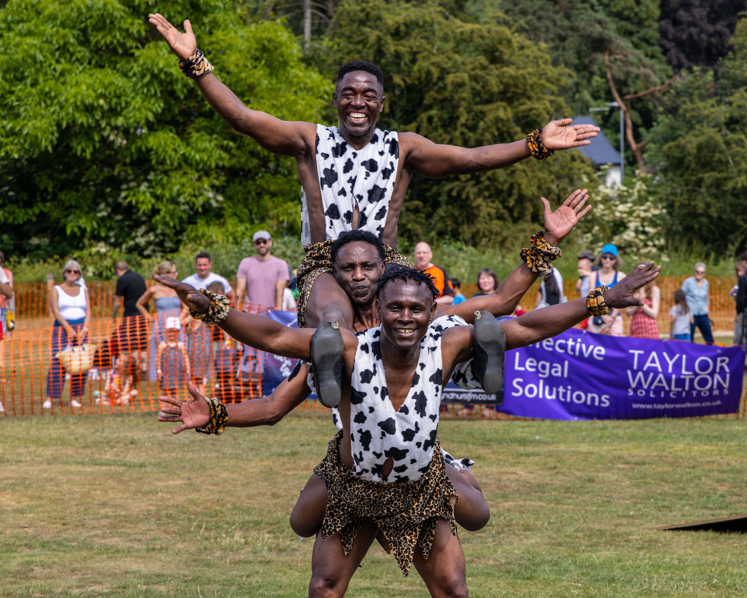 🎊 Harpenden Common Summer Carnival 2025 at Harpenden Common, AL5 1DT | Adults, Date Idea, Entertainment, Family, Food/Drink, Free Entry, Fun, Kids, Low Cost, Market, Music, Outdoor, Play Area, Comedy, Annual, Attractions, Fun Fair | Suitable for: Accessible, Children, Family, Free Parking, Toilets 🎊 Harpenden Common Summer Carnival 2025 - Event Image 2 June 07, 2025 12:00 PM