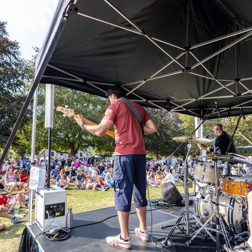 🎊 Harpenden Common Summer Carnival 2025 at Harpenden Common, AL5 1DT | Adults, Date Idea, Entertainment, Family, Food/Drink, Free Entry, Fun, Kids, Low Cost, Market, Music, Outdoor, Play Area, Comedy, Annual, Attractions, Fun Fair | Suitable for: Accessible, Children, Family, Free Parking, Toilets 🎊 Harpenden Common Summer Carnival 2025 - Event Image 3 June 07, 2025 12:00 PM