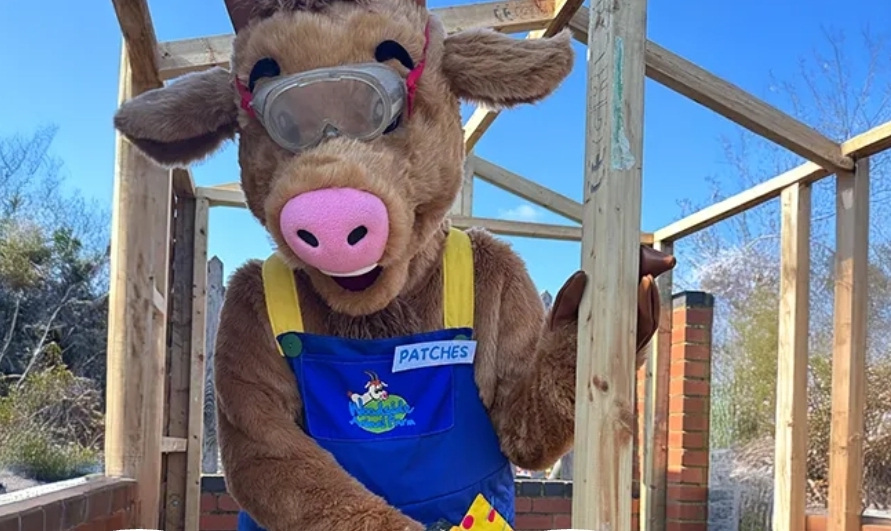 🎠 Woodside Animal Farm May Half Term 2025   - Event Image 6 May 24, 2025 10:00 AM