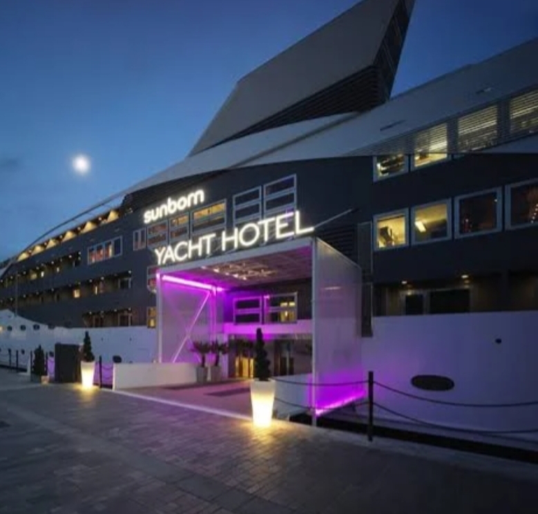 😍 Luxury Yacht Stay in London with Breakfast included from £119 for 2 people! | Categories: Getaways, Online 😍 Luxury Yacht Stay in London with Breakfast included from £119 for 2 people! -