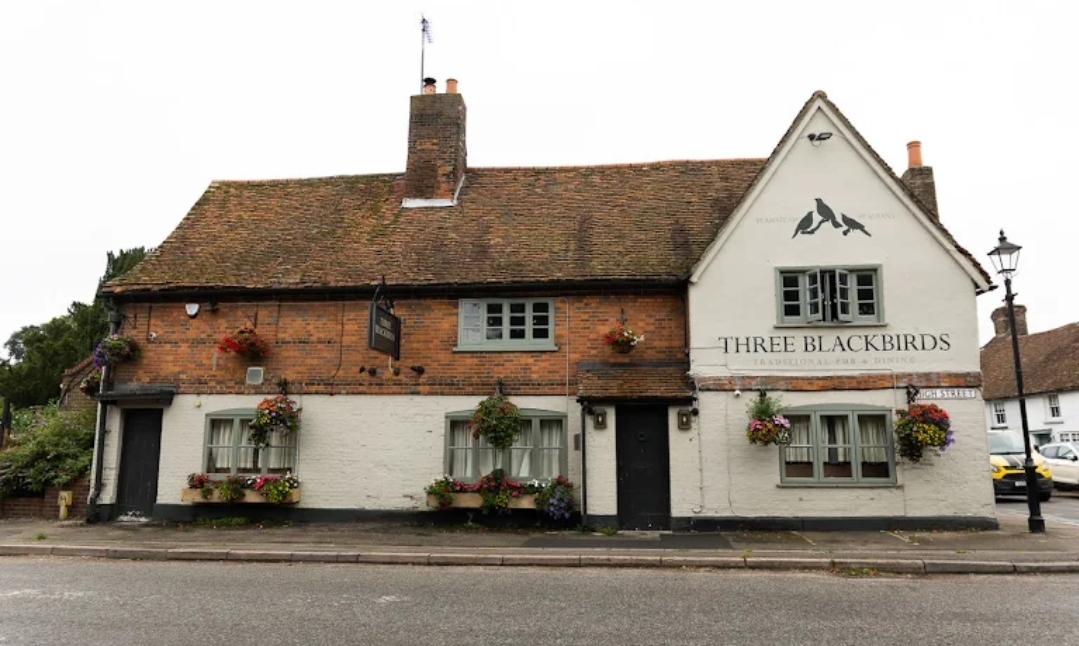 ☕️ Psychic Supper - Flamstead at Three Blackbirds, 2 High St, Flamstead, St Albans AL3 8BS | Adults, Advance Booking, Entertainment, Food/Drink, Indoor, Nightlife, Pubs / Restaurants, Social, Spiritual, Ticket Event | Suitable for: Adults Only, Toilets ☕️ Psychic Supper - Flamstead - Event Image 2 June 06, 2025 07:00 PM