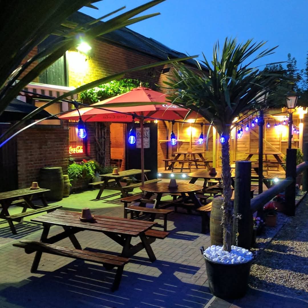 🎶 Live Music at The Golden Bell in Leighton Buzzard at Golden Bell, 5 Church Square, Leighton Buzzard, United Kingdom | Adults, Entertainment, Food/Drink, Free Entry, Indoor, Music, Outdoor, Social, Pubs / Restaurants | Suitable for: Family, Toilets 🎶 Live Music at The Golden Bell in Leighton Buzzard - Event Image 2 June 01, 2025 03:00 PM