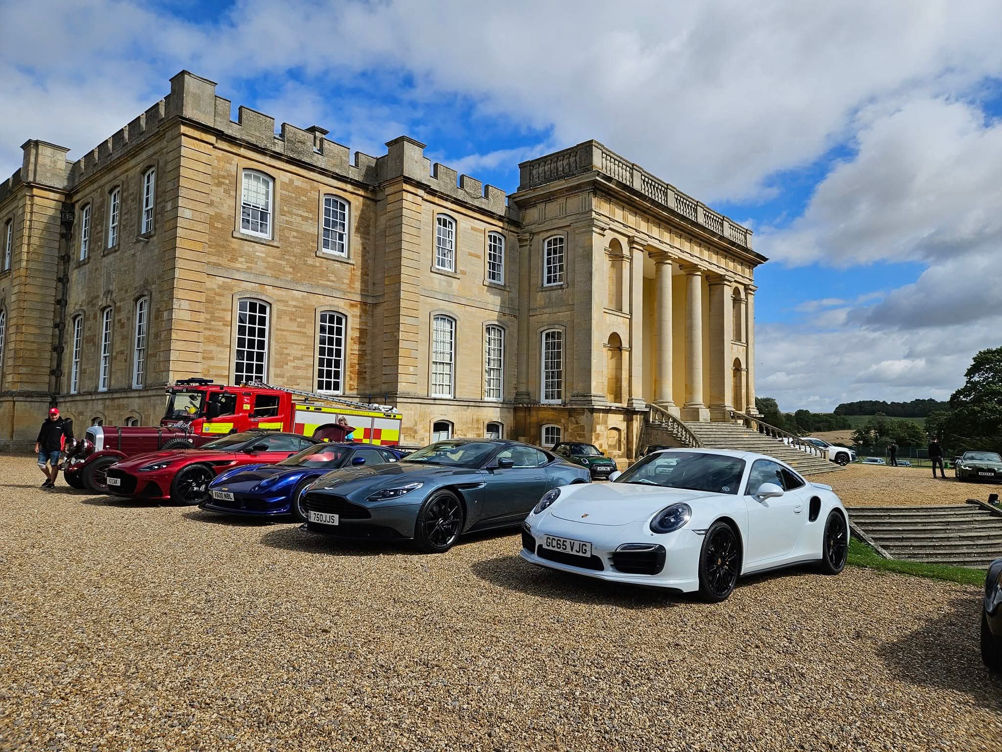 🚘 Kimbolton Country Fayre and Classic Car Show 2025 - Kimbolton Castle - Event Image 2 July 13, 2025 11:00 AM