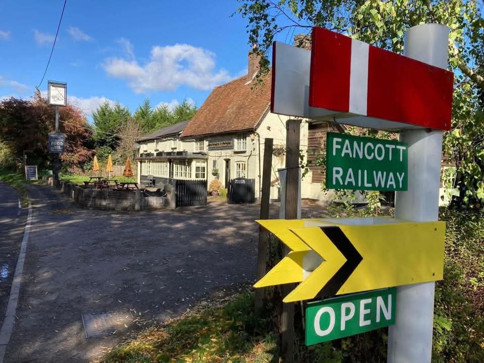 🚂🚘 Classics Weekend 2025 - Miniature Railway, Fancott, Toddington at Fancott Arms, Luton Rd, Fancott,
Toddington, Dunstable, Bedfordshire
LU5 6HT | Adults, Attractions, Automotive, Family, Food/Drink, Free Entry, Kids, Low Cost, Play Area, Pubs / Restaurants | Suitable for: Children, Family, Free Parking, Parking Onsite, Toilets 🚂🚘 Classics Weekend 2025 - Miniature Railway, Fancott, Toddington - Event Image 3 July 05, 2025 12:00 PM