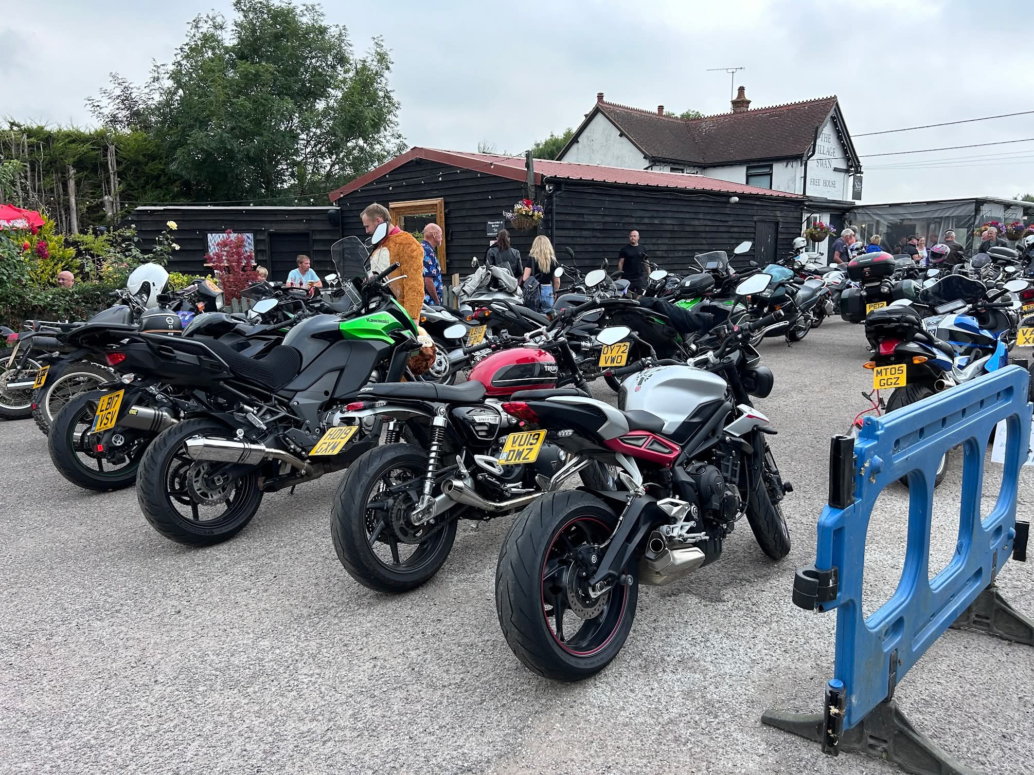 🏍 Bike Night - The Village Swan, Ivinghoe Aston at The Village Swan, Ivinghoe Aston, Leighton Buzzard, LU7 9DP | Adults, Automotive, Free Entry, Nightlife, Outdoor, Pubs / Restaurants, Social | Suitable for: Toilets, Free Parking, Parking Onsite 🏍 Bike Night - The Village Swan, Ivinghoe Aston - Event Image 2 August 13, 2025 06:00 PM