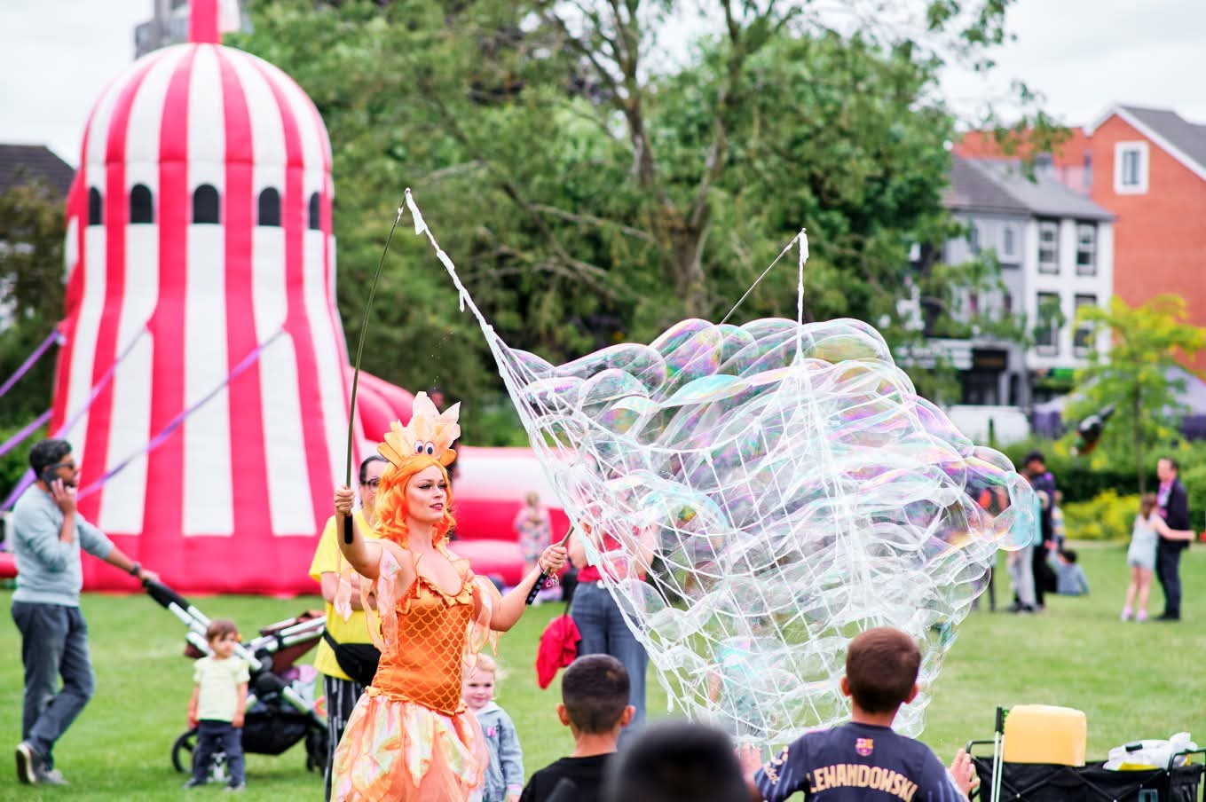 ⛱️ Aylesbury on Sea 2025 - Free Entry at Vale Park
Aylesbury, Buckinghamshire HP20 1BX | Activities, Baby/Toddlers, Entertainment, Family, Free Entry, Fun, Kids, Outdoor, Parks | Suitable for: Children, Family, Accessible, Toilets ⛱️ Aylesbury on Sea 2025 - Free Entry - Event Image 4 July 06, 2025 11:00 AM