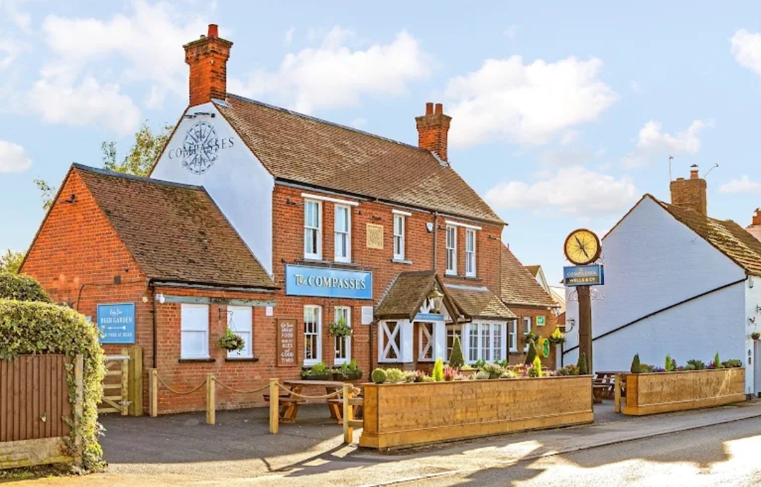 🚘 Lord Loxley's Summer Showdown 2025 - The Compasses in Greenfield - Event Image 2 June 14, 2025 10:00 AM