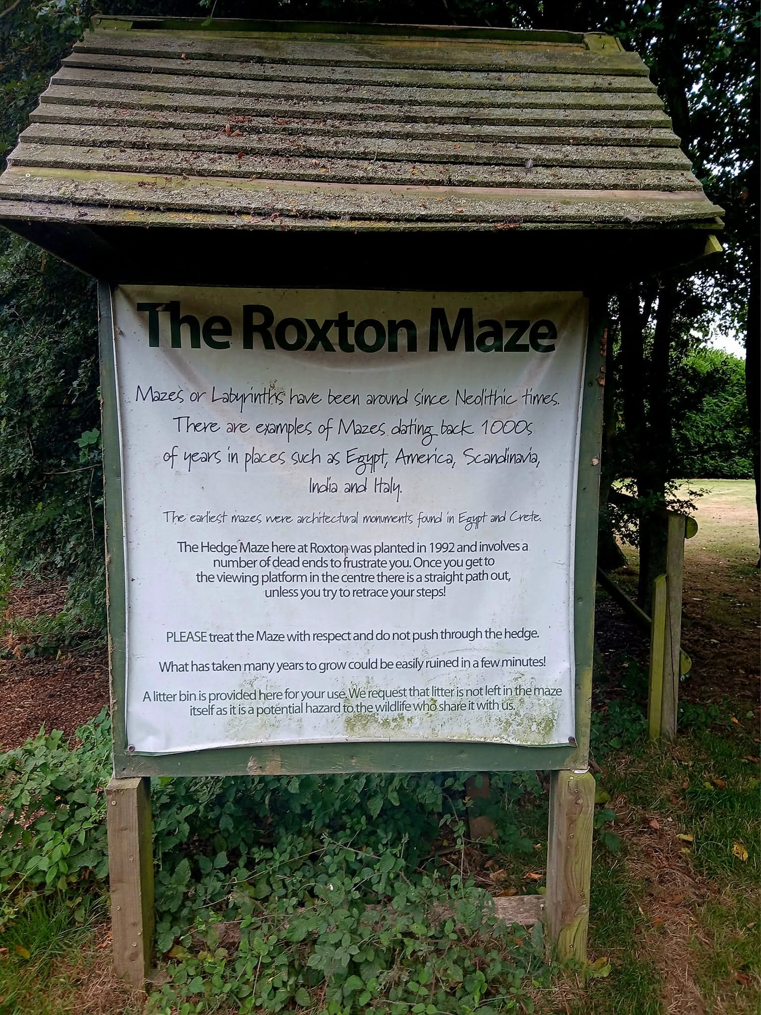🌳 FREE MAZE AT ROXTON GARDEN CENTRE (CURRENTLY CLOSED DUE TO MAINTENANCE)