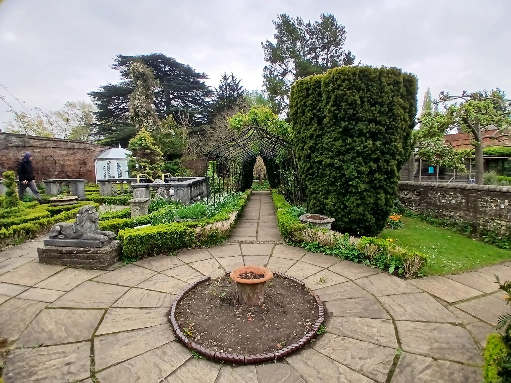 🌳 Annual Bonsai Show 2025 - Stockwood Discovery Centre at 🌳 Stockwood Discovery Centre, Luton (FREE) - Venue Image 2 June 15, 2025 11:00 AM