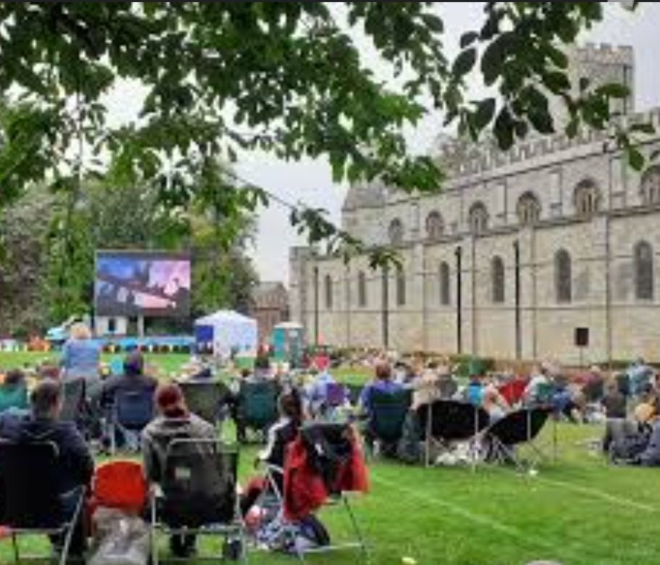 📽 FREE OPEN AIR Priory Pictures - Dunstable at Priory Gardens, 18 Priory Rd, Dunstable, Bedfordshire LU5 4HR | Adults, Date Idea, Entertainment, Free, Fun, Outdoor, Scenic | Suitable for: Accessible, Children, Family, Toilets 📽 FREE OPEN AIR Priory Pictures - Dunstable - Event Image 3 August 10, 2024