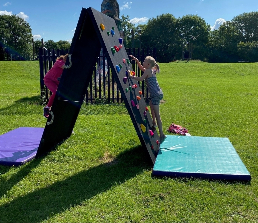 🧒 Free Summer Days - Leon Recreation Ground, Fenny Stratford (Booking Required) at Leon Recreational Grounds Park, 27 Leon Ave, Fenny Stratford, Bletchley, Milton Keynes MK2 2HL | Activities, Advance Booking, Baby/Toddlers, Family, Free, Free Entry, Fun, Kids, Outdoor, Play Area, Social, Ticket Event, Parks | Suitable for: Children 🧒 Free Summer Days - Leon Recreation Ground, Fenny Stratford (Booking Required) - Event Image 2 July 30, 2025 09:30 AM
