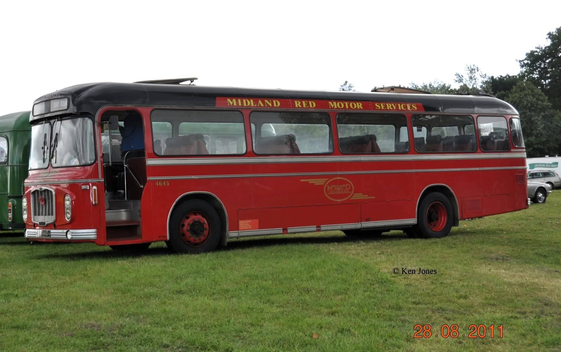 🚍 Biggleswade Vintage Bus Running Day 2025 at Biggleswade Bus Station, Market Place, Biggleswade, Bedfordshire, SG18 8UU | Adults, Automotive, Family, Free, History & Heritage, Indoor, Outdoor, Teens | Suitable for: Family 🚍 Biggleswade Vintage Bus Running Day 2025 - Event Image 4 September 14, 2025 10:00 AM