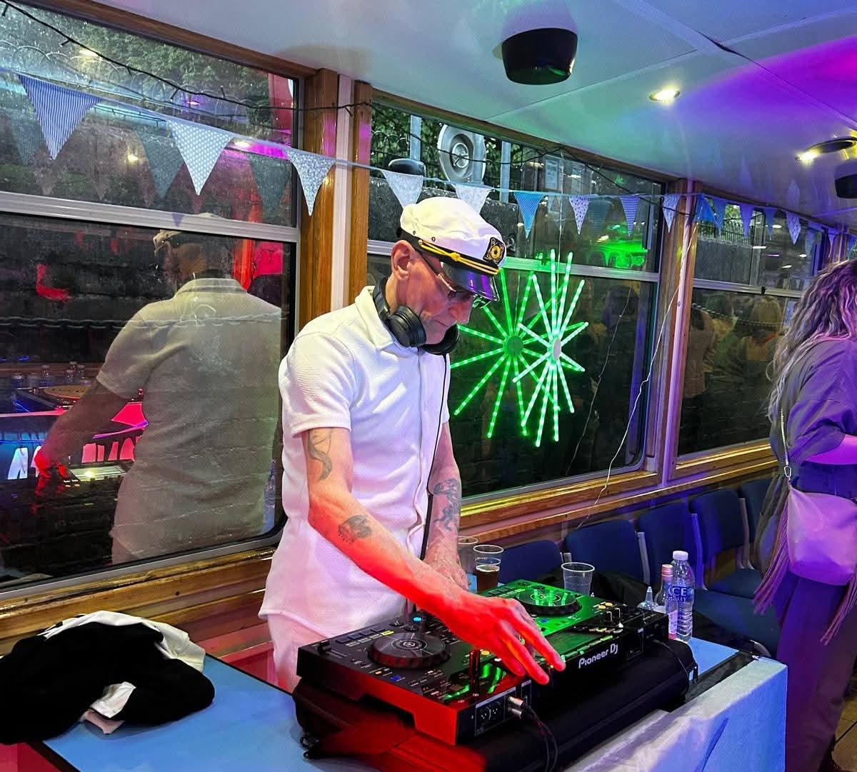 🎧 90's Summer Boat Party - Bedford River at Priory Marina Waterside, Barkers Lane, Bedford, MK41 9DJ | Adults, Advance Booking, Food/Drink, Music, Nightlife, Social, Ticket Event, Water | Suitable for: Toilets 🎧 90's Summer Boat Party - Bedford River - Event Image 2 September 06, 2025 06:00 PM