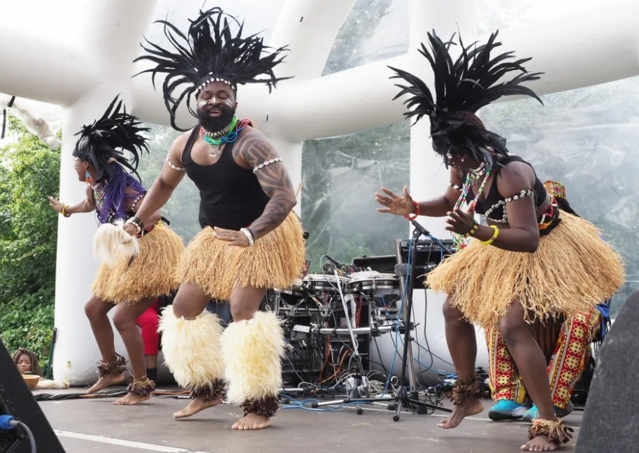 🎊 Luton Baako Festival 2025 at Leagrave Park Marsh House, Bramingham Road, Luton LU3 2SR | Adults, Entertainment, Family, Food/Drink, Free Entry, Fun, Kids, Music, Outdoor, Social, Teens | Suitable for: Family 🎊 Luton Baako Festival 2025 - Event Image 2 August 30, 2025 01:00 PM