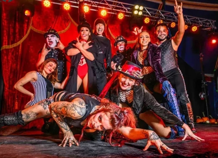 😱 The Howl Scare Maze 2025 - Mead Open Farm, Leighton Buzzard at Mead Open Farm Stanbridge Road,
Billington, Bedfordshire, LU7 9JH | Adults, Advance Booking, Date Idea, Entertainment, Food/Drink, Fun, Indoor, Music, Nightlife, Outdoor, Seasonal, Teens, Ticket Event, Walks, Annual, Attractions | Suitable for: Free Parking, Parking Onsite, Toilets 😱 The Howl Scare Maze 2025 - Mead Open Farm, Leighton Buzzard - Event Image 3 October 26, 2025 06:00 PM