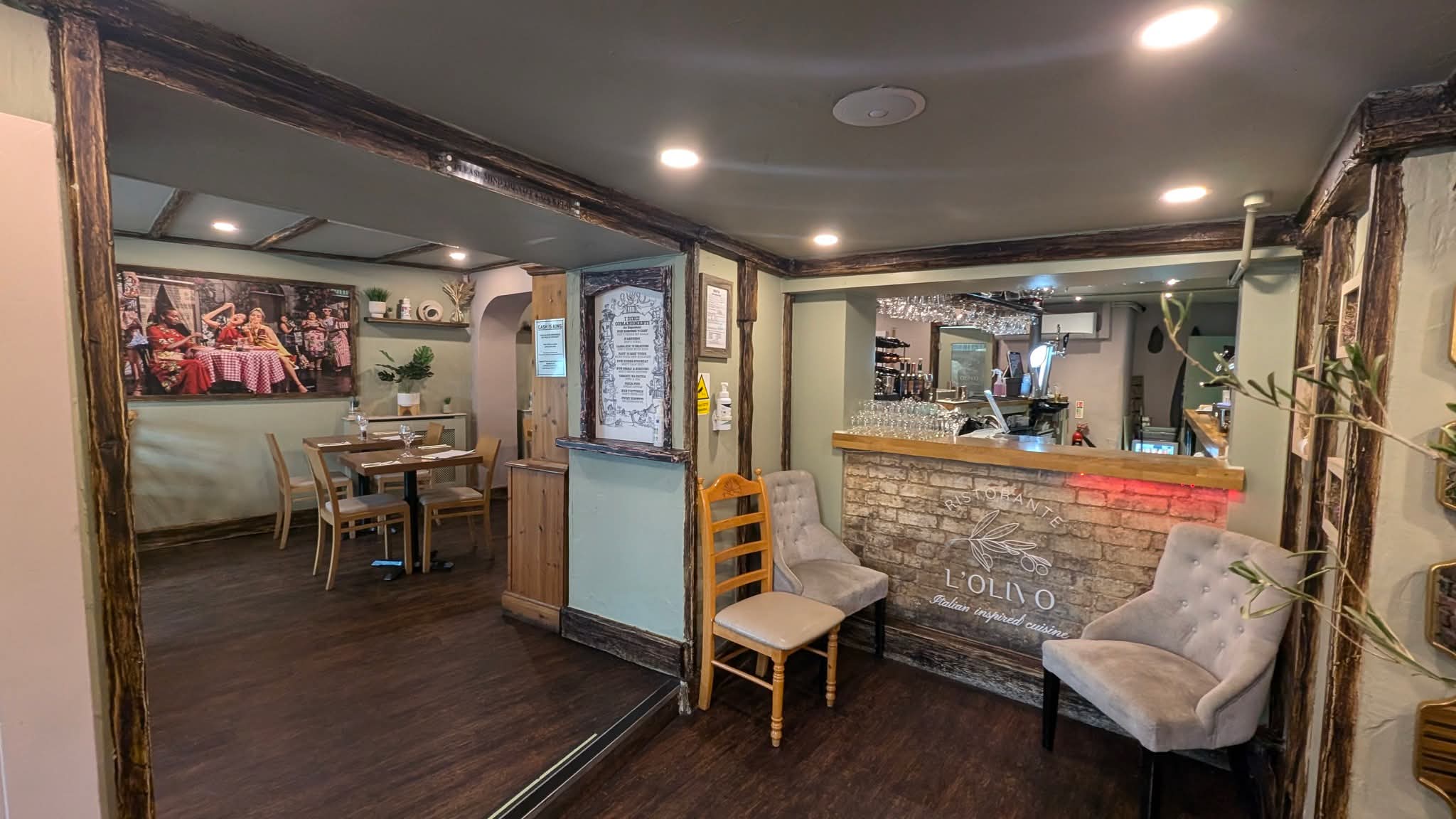 🎉 Halloween Bottomless Party 2025 - Ristorante L'Olivo at Ristorante L'olivo,
21 bonds lane, biggleswade
SG18 8AY | Adults, Advance Booking, Date Idea, Entertainment, Food/Drink, Fun, Indoor, Music, Nightlife, Pubs / Restaurants | Suitable for: Adults Only, Toilets 🎉 Halloween Bottomless Party 2025 - Ristorante L'Olivo - Event Image 3 October 31, 2025 06:00 PM