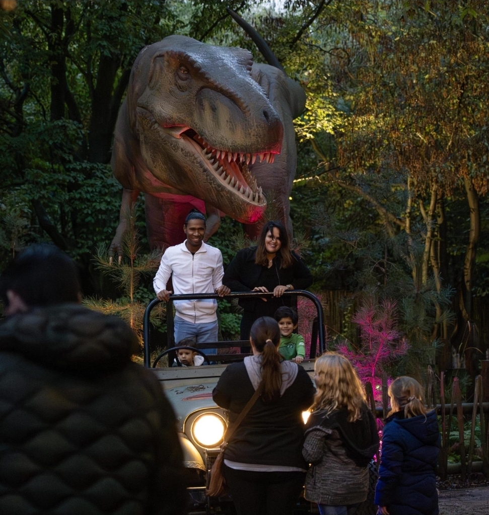 🦖 Dinosaurs After Dark, October 2025 - Hertfordshire Zoo at Hertfordshire Zoo White Stubbs Lane Broxbourne Hertfordshire EN10 7QA | Advance Booking, Animals, Attractions, Entertainment, Family, Food/Drink, Fun, Kids, Nightlife, Outdoor, Ticket Event, Walks, Half Term | Suitable for: Family, Toilets, Blue Badge Parking, Free Parking, Parking Onsite 🦖 Dinosaurs After Dark, October 2025 - Hertfordshire Zoo - Event Image 2 October 25, 2025 05:30 PM