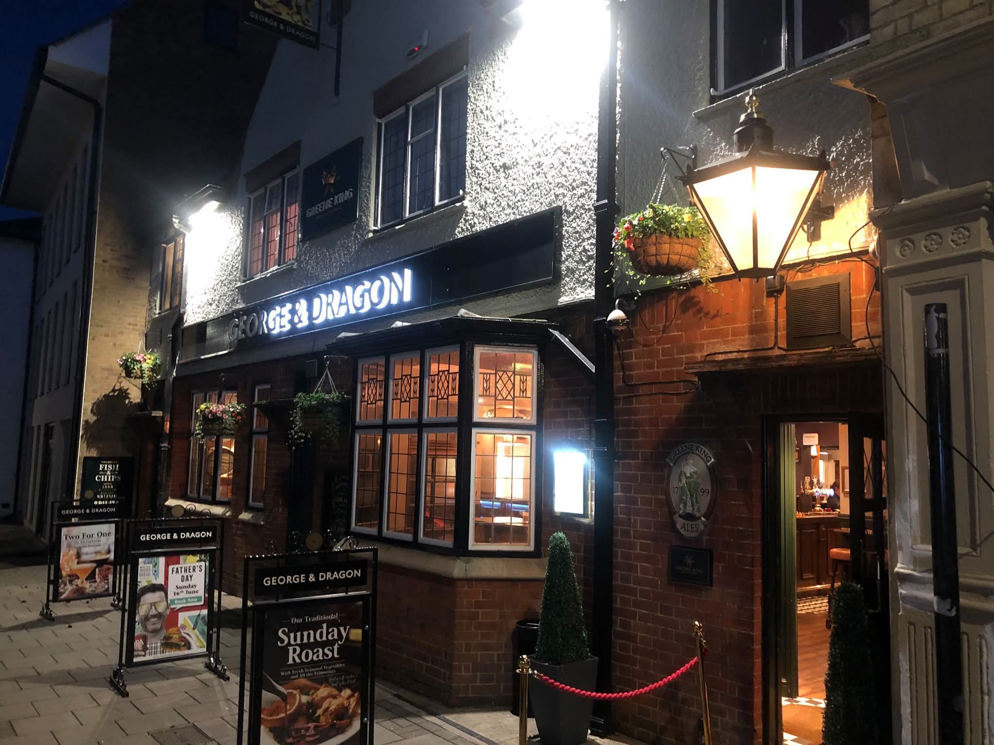 🎄 Christmas Craft Fair 2025 - The George & Dragon, Bedford - Event Image 3 November 30, 2025 02:00 PM