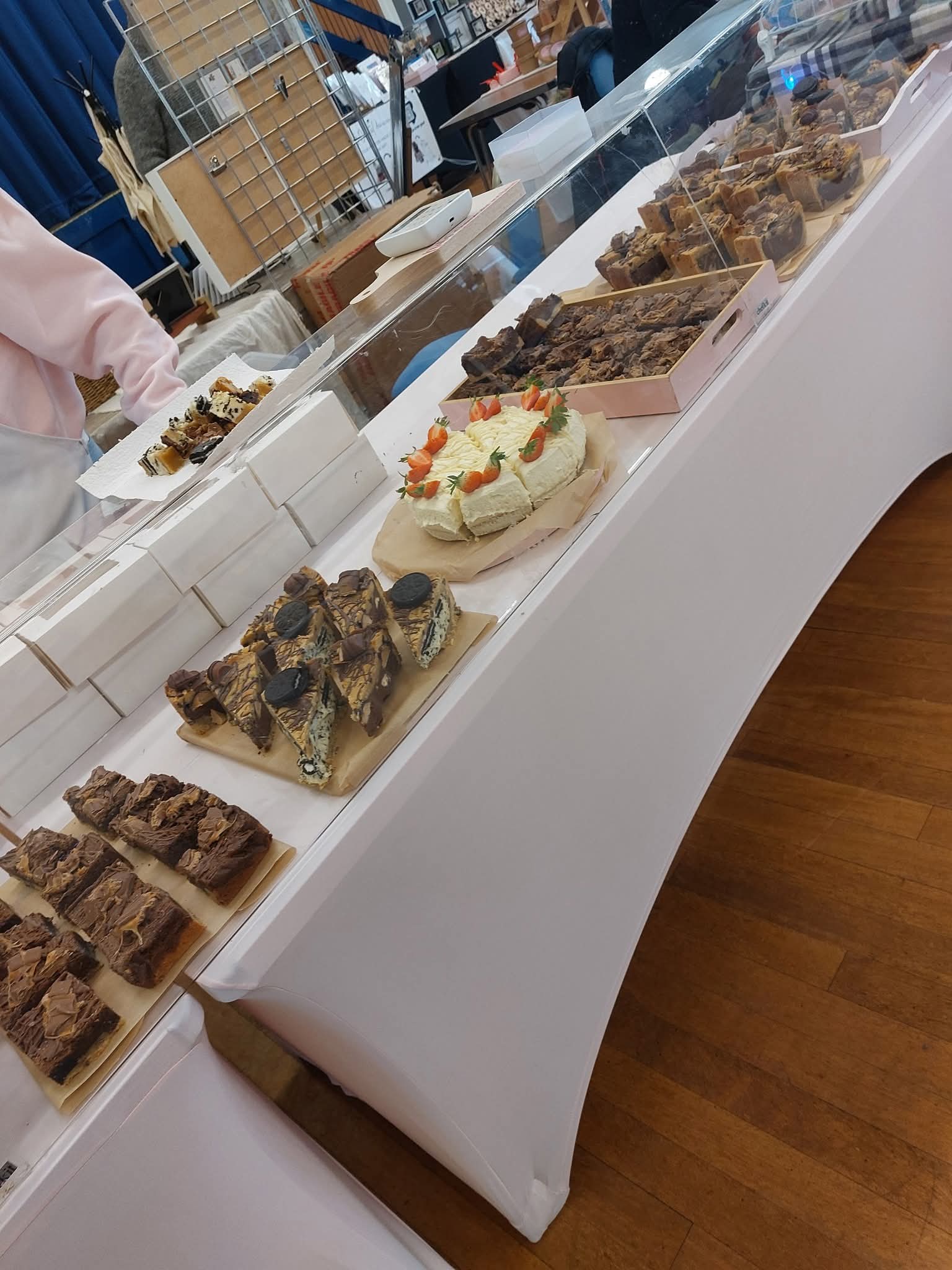 🎄 Christmas Market 2025 - Flitwick Village Hall - Event Image 2 December 21, 2025 10:00 AM