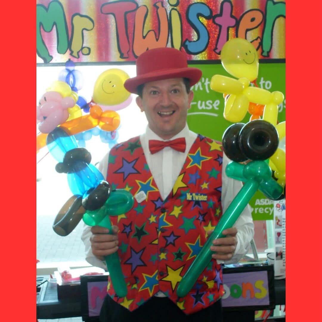 🎄 Rushden Christmas Light Switch On 2025 - High St - Event Image 3 November 29, 2025 12:00 PM