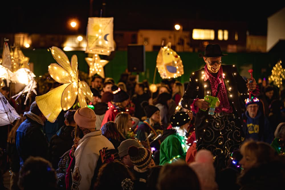 🧚‍♀️ Wolverton Lantern Festival 2025  - Event Image 6 December 06, 2025 03:00 PM