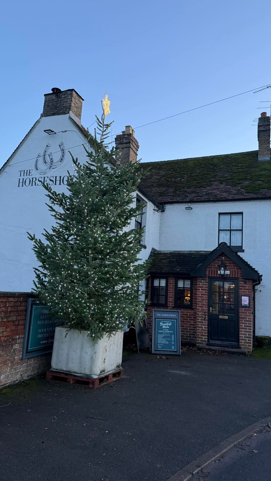 🍽 2 Course Christmas Lunch for £15.95 - The Horseshoes, Blunham - Event Image 2 December 12, 2025 12:30 PM