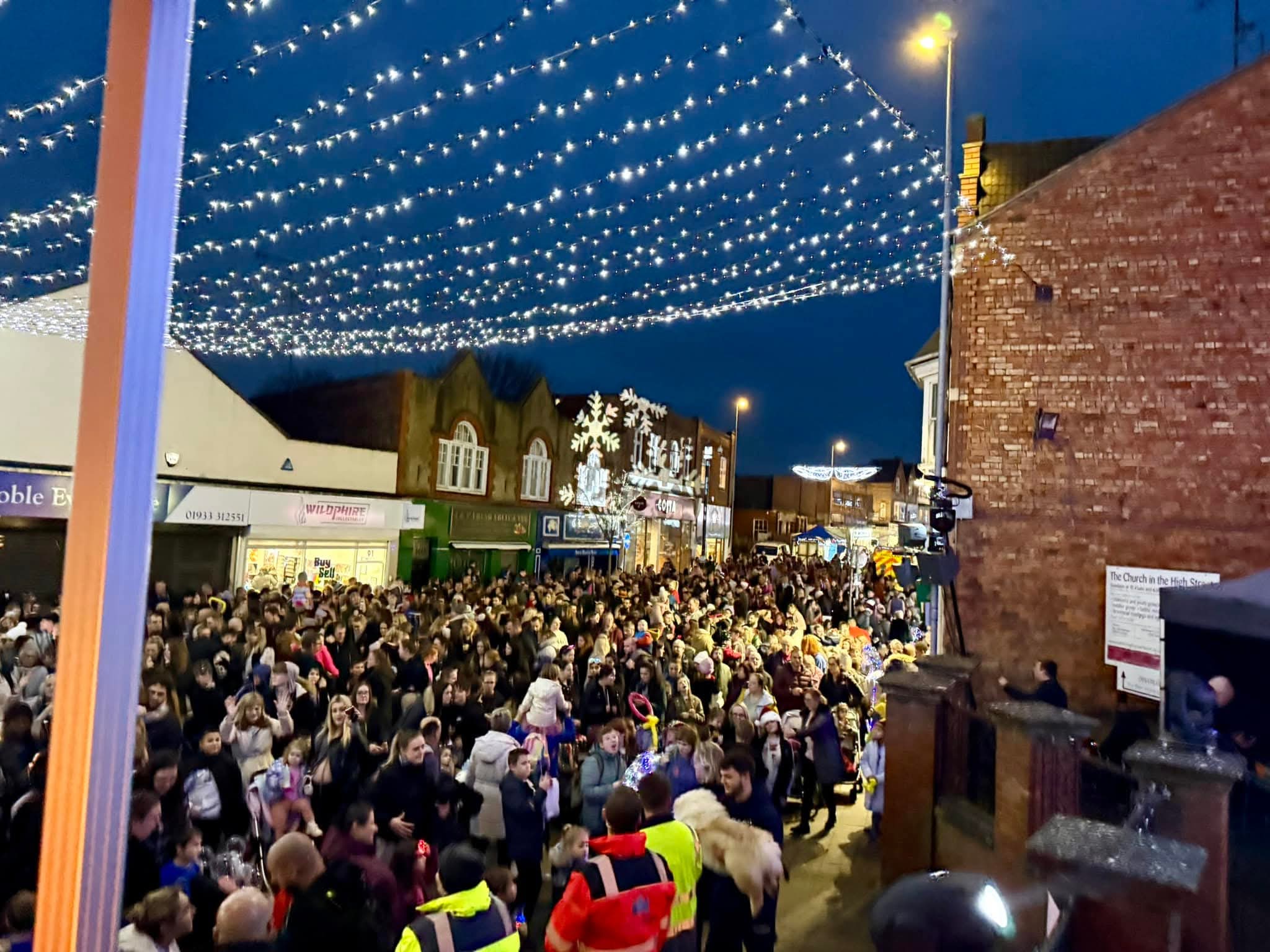 🎄 Rushden Christmas Light Switch On 2025 - High St - Event Image 7 November 29, 2025 12:00 PM