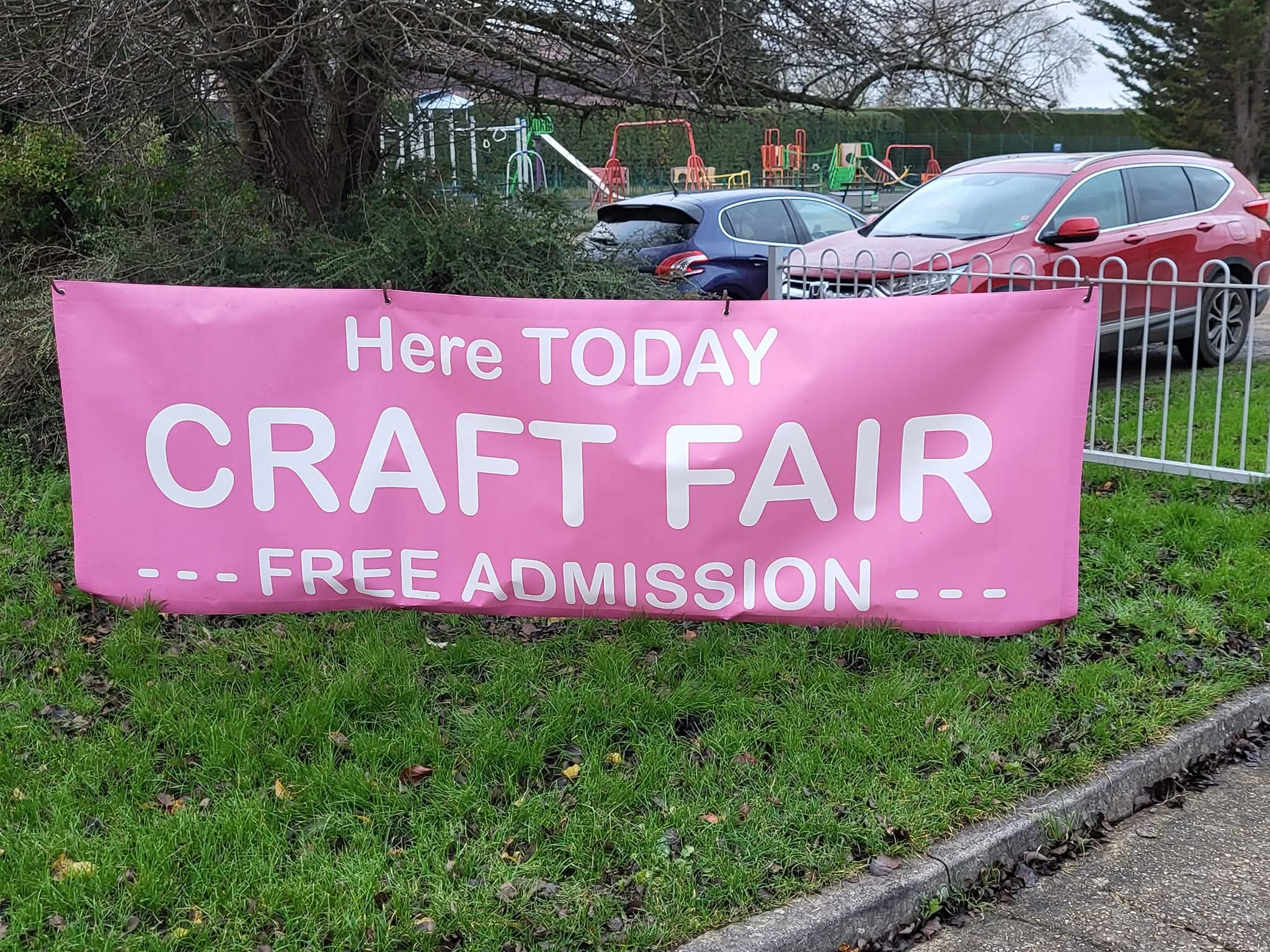 🎁 Crafts, Cakes and a Cuppa - Woburn Village Hall - Event Image 3 December 21, 2025 10:00 AM