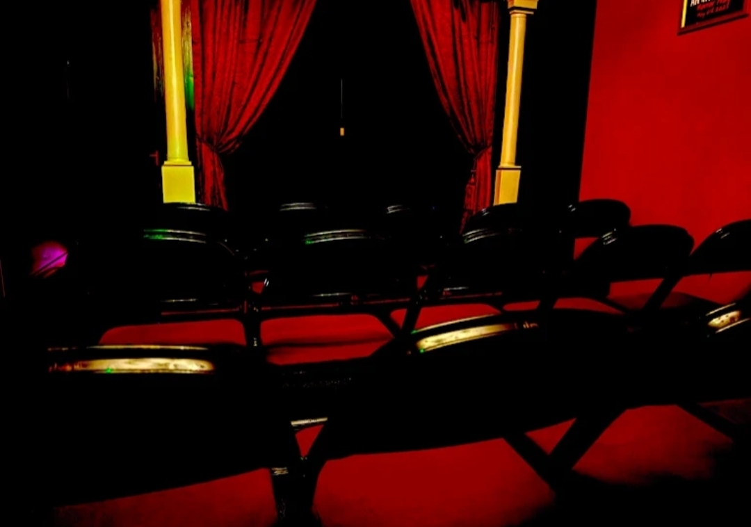 😂 Funky Snake Comedy Night - Leighton Buzzard - Event Image 3 November 27, 2025 08:00 PM