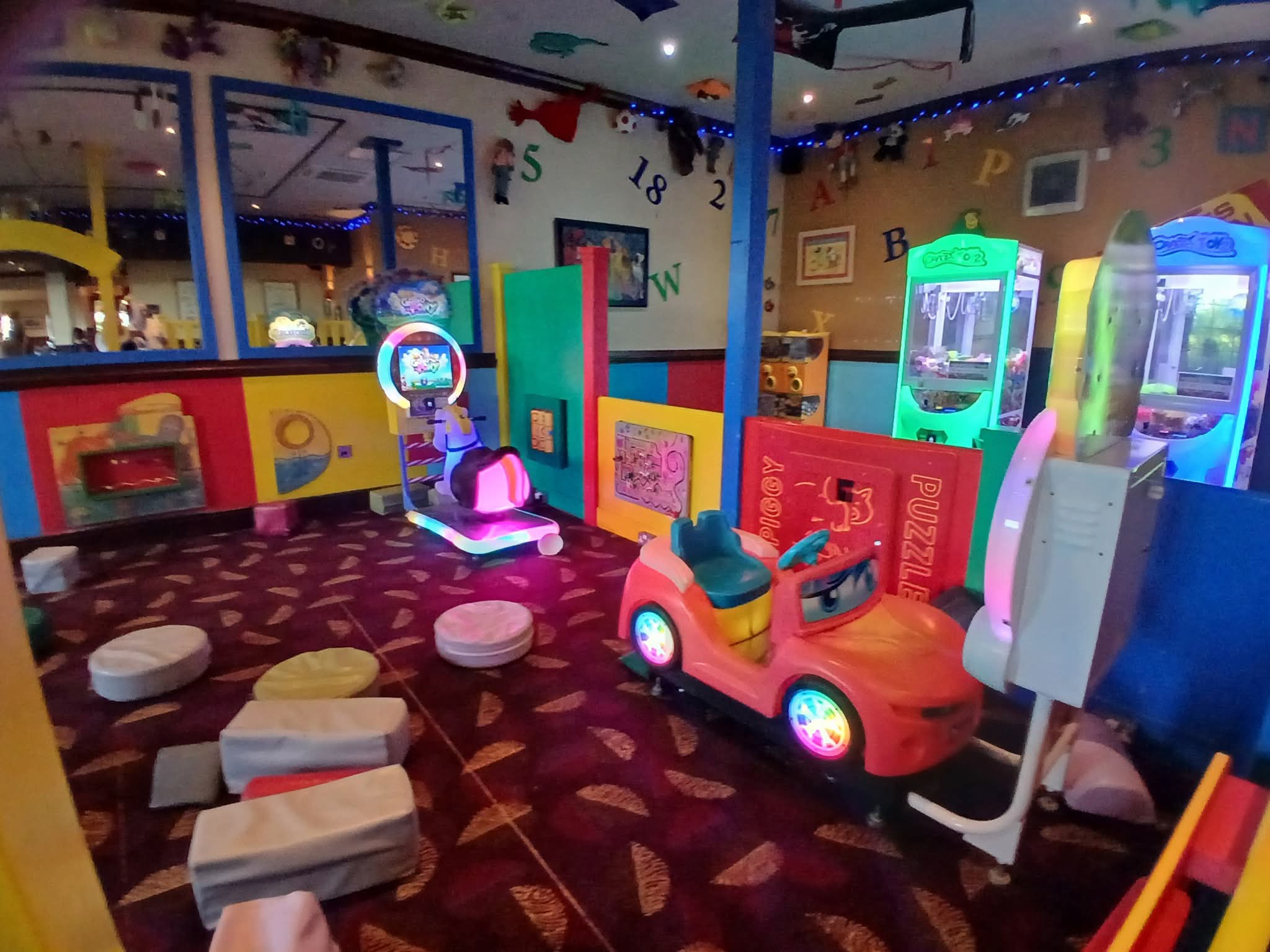 💥 Unlimited Carvery with a Drink for £9.99 - Maypole Farm Dining and Carvery, Kempston  - Event Image 6 January 28, 2026 03:00 PM