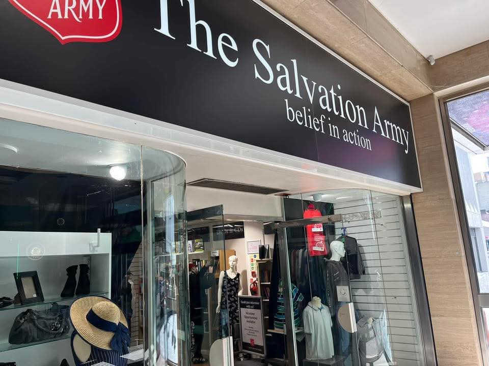 💥 All Items £1.00 - Salvation Army Charity Shop, Luton - Event Image 2 December 15, 2025 09:00 AM