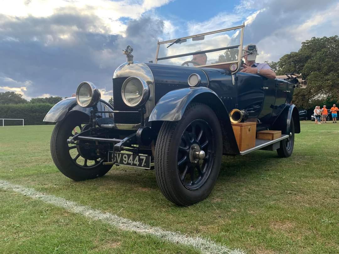🚗 August 2024 BEDFORDSHIRE CLASSIC CAR MEET - Event Image 5 August 13, 2024 06:00 PM
