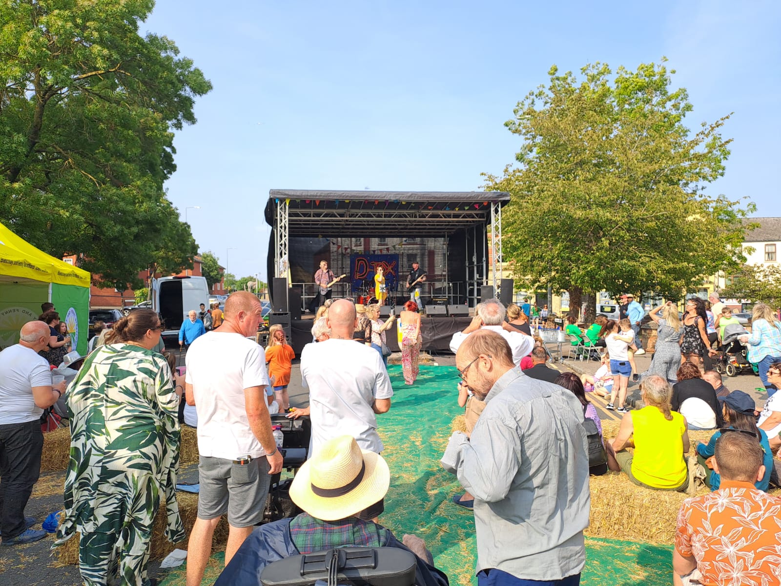🥳 Fenny Poppers Festival - Fenny Stratford - Event Image 11 August 18, 2024 11:00 AM
