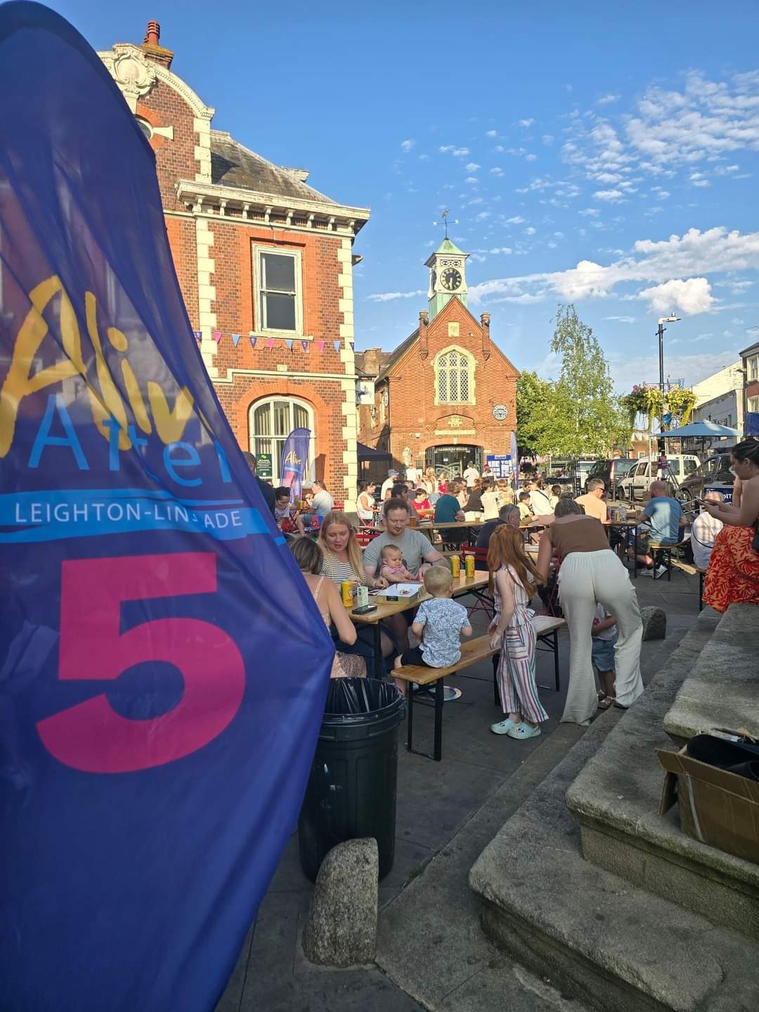 🎶🥙 LAST ALIVE AFTER 5 - LEIGHTON BUZZARD - Event Image 3 August 17, 2024 05:00 PM