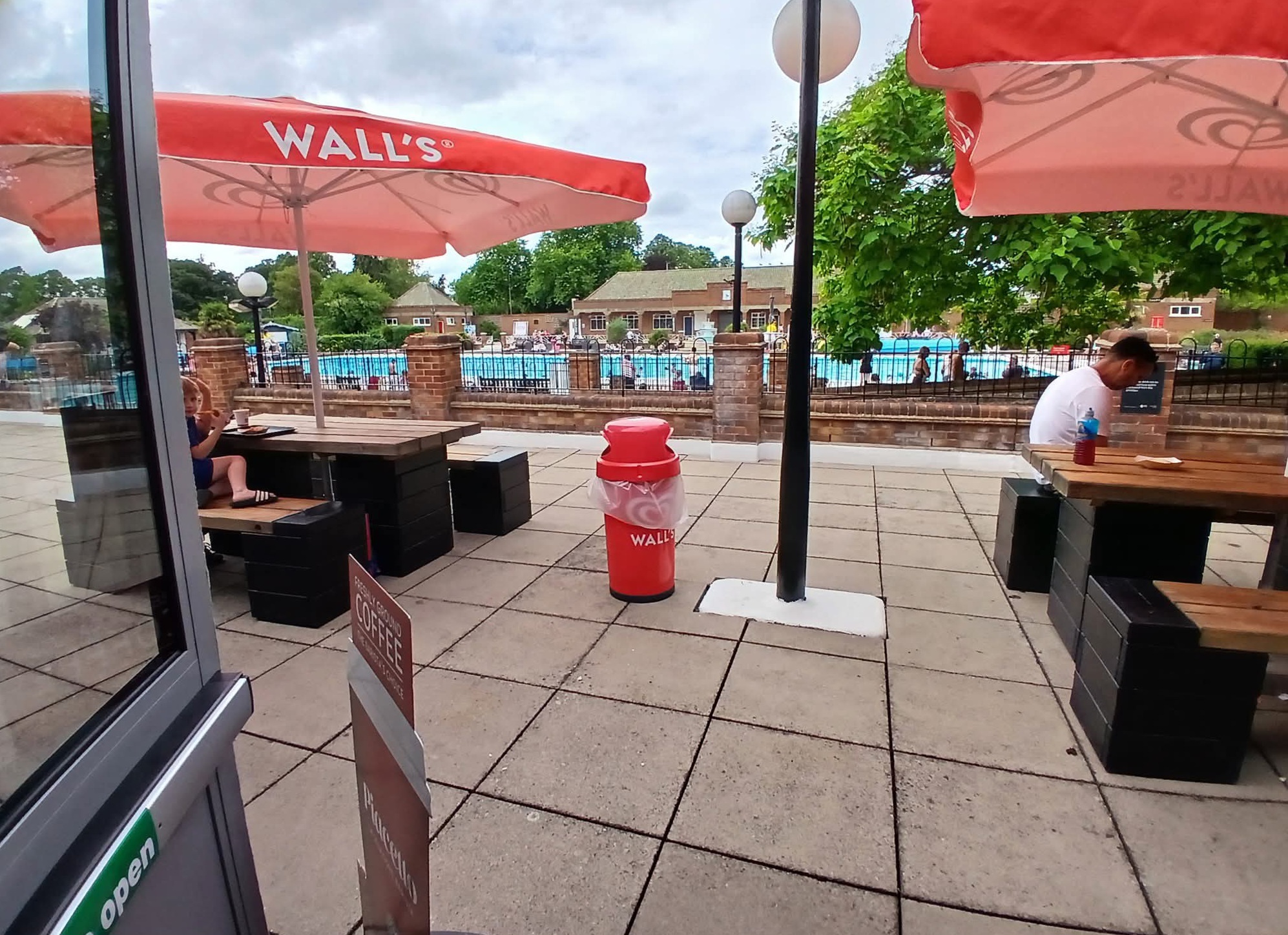 🏊‍♂️ Hitchin Outdoor Swimming Pool 2026 - Event Image 2 May 23, 2026 08:00 AM