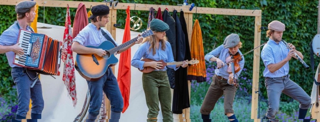 👑 The Three Inch Fools Present - The Secret Diary of Henry VIII at the Walled Garden, Luton Hoo Estate - Event Image 2 August 29, 2024 07:00 PM
