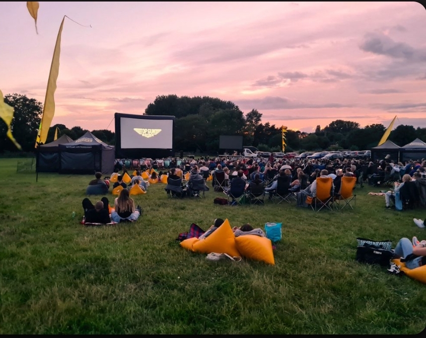 💃Dirty Dancing (12) Oudoor Cinema at Russell Park, Bedford.  - Event Image 2 August 31, 2024 08:00 PM