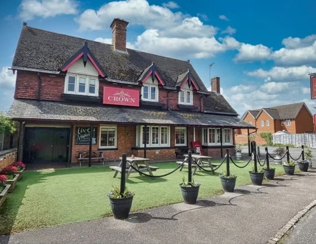 🎉 Labubu Party - The Crown, Flitwick  - Event Image 2 July 11, 2026 12:00 PM