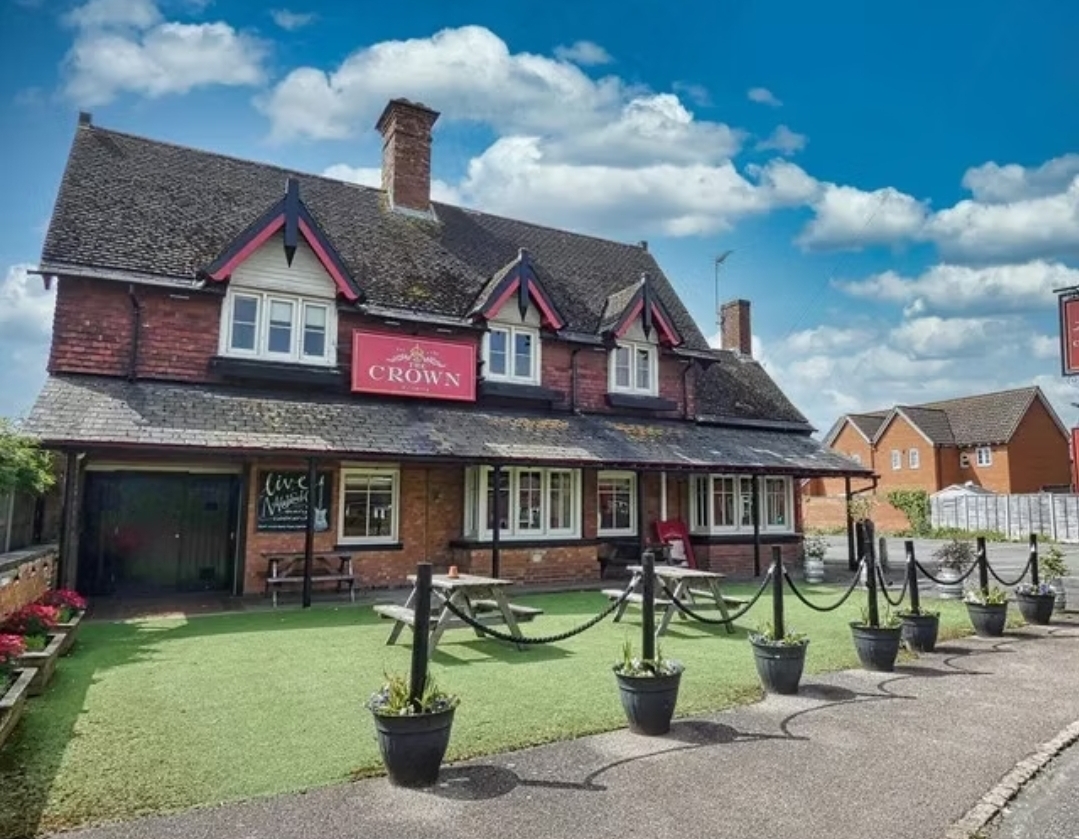 😋 Pensioners Lunch Club - The Crown, Flitwick  - Event Image 2 July 07, 2026 12:00 PM