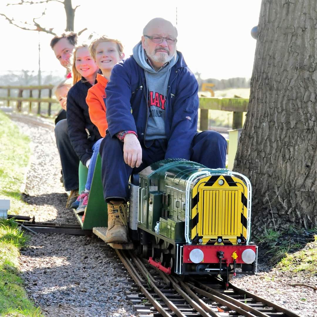 🚘🚂AUTO FEST AT THE BUCKINGHAMSHIRE RAILWAY CENTRE - Event Image 5 August 26, 2024 10:30 AM