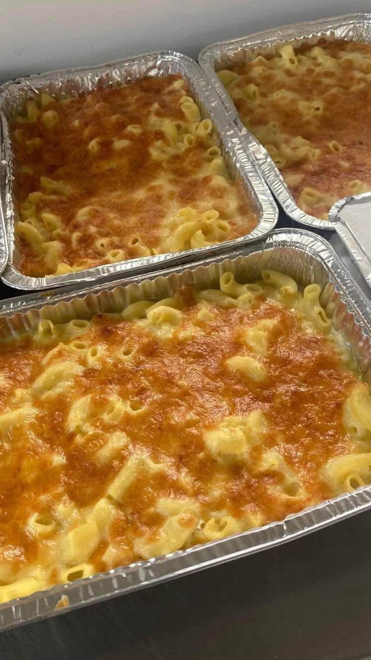 🇯🇲 Ann Marie's Mobile Caribbean Cuisine - The Oddfellows, Toddington  - Event Image 4 August 21, 2026 04:30 PM