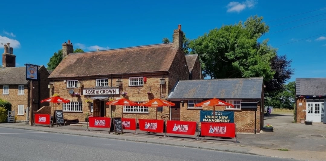 🚘 Modern Classics Breakfast Car Meet - The Rose & Crown, Ridgmont  - Event Image 2 September 05, 2026 09:30 AM