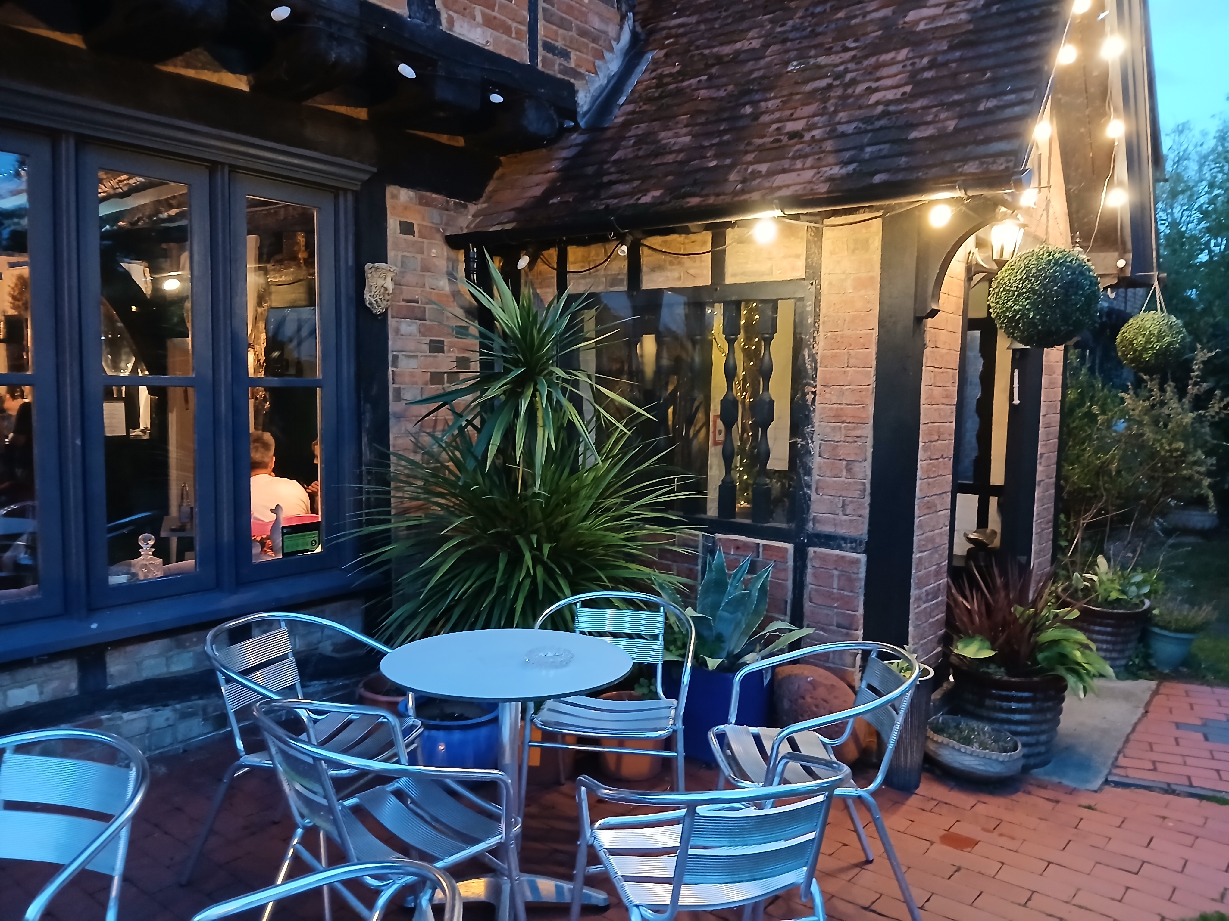 🎸LIVE MUSIC AT  MORTEYNE MANOR - Event Image 5 August 25, 2024 12:00 PM