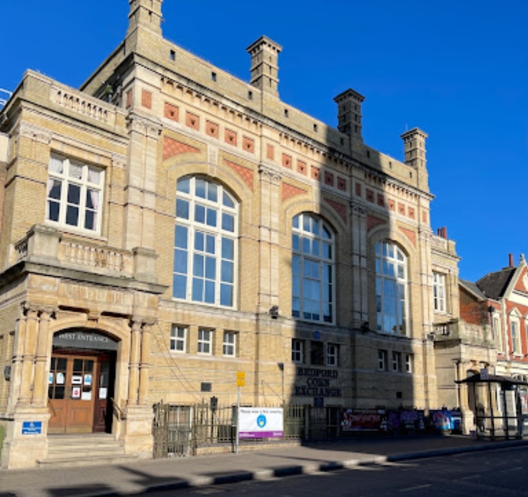 🎤 Whitney - Queen of the Night | Bedford Corn Exchange at Bedford Corn Exchange, Harpur Suite, Bedford, MK40 1LE | Music, Adults, Entertainment, Food/Drink, Fun, Indoor, Nightlife, Ticket Event | Suitable for: Toilets 🎤 Whitney - Queen of the Night | Bedford Corn Exchange - Event Image 2 September 06, 2024 07:30 PM