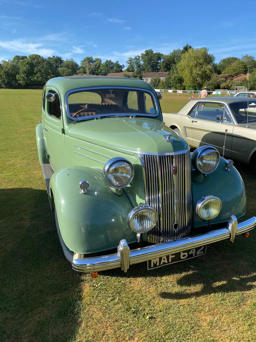 🚘 September Bedfordshire Classic Car Meet - Oakley Sports and Social Club - Event Image 2 September 10, 2024 06:00 PM