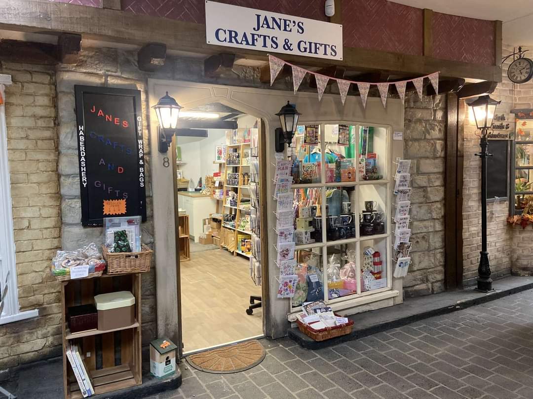 💥🛝 MUNCHKINS SOFT PLAY IN BARTON LE CLAY FOR AGES 5 & UNDER at The Olde Watermill Shopping Village Off, Faldo Rd, Barton-le-Clay MK45 4RF | Baby/Toddlers, Food/Drink, Fun, Indoor, Kids, Low Cost, Outdoor, Play Area, Scenic, Christmas | Suitable for: Accessible, Baby Changing, Family, Toilets 💥🛝 MUNCHKINS SOFT PLAY IN BARTON LE CLAY FOR AGES 5 & UNDER - Event Image 16 September 04, 2024