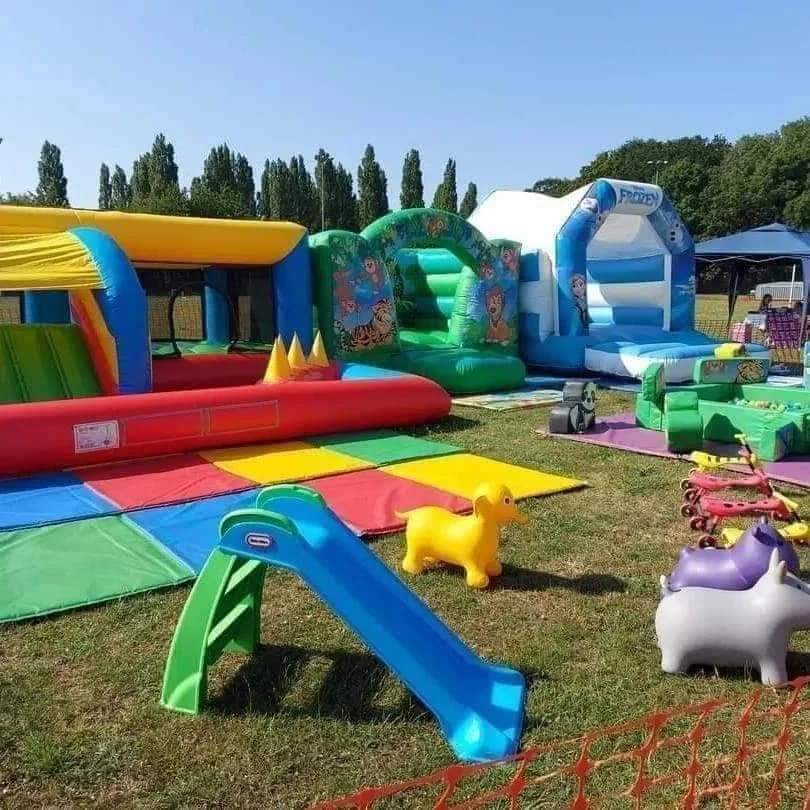  🙋‍♀️ Picnic in the Park  - Luton - Event Image 2 September 01, 2024 12:00 PM