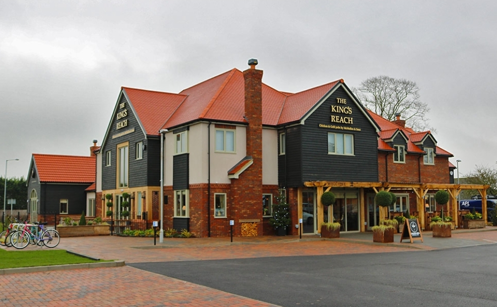 🎤 Soul & Motown evening with Sharn Adela - Biggleswade  - Event Image 2 October 04, 2024 08:15 PM