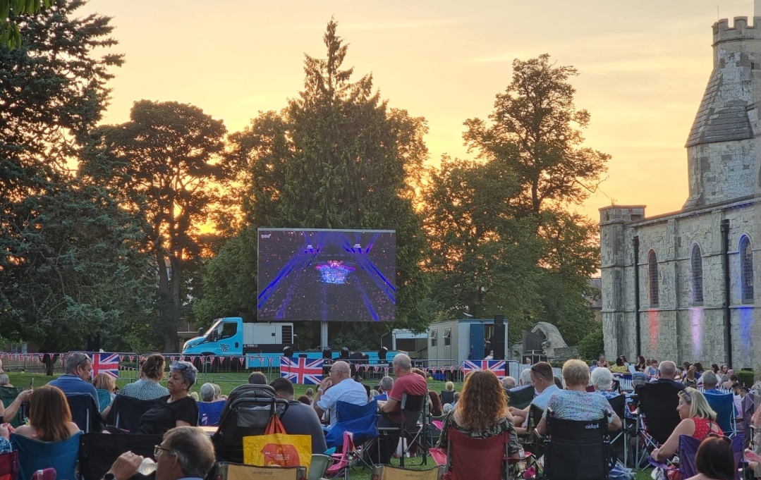 🇬🇧 🎆 FREE ENTRY EVENT- Priory Proms in the Park, Dunstable - Event Image 4 September 14, 2024 06:00 PM